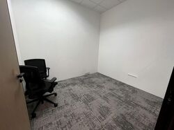 Lippo Centre (D2), Office #570068621